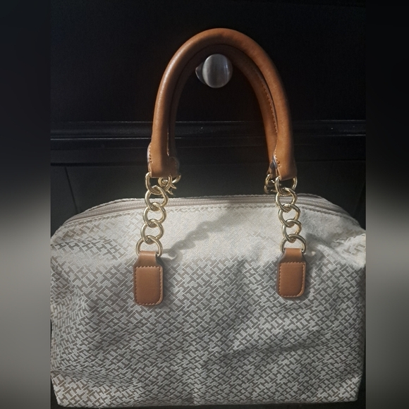 NWOT Tommy Hilfiger Khaki Satchel/Hand Bag 13"×9" - Picture 6 of 11